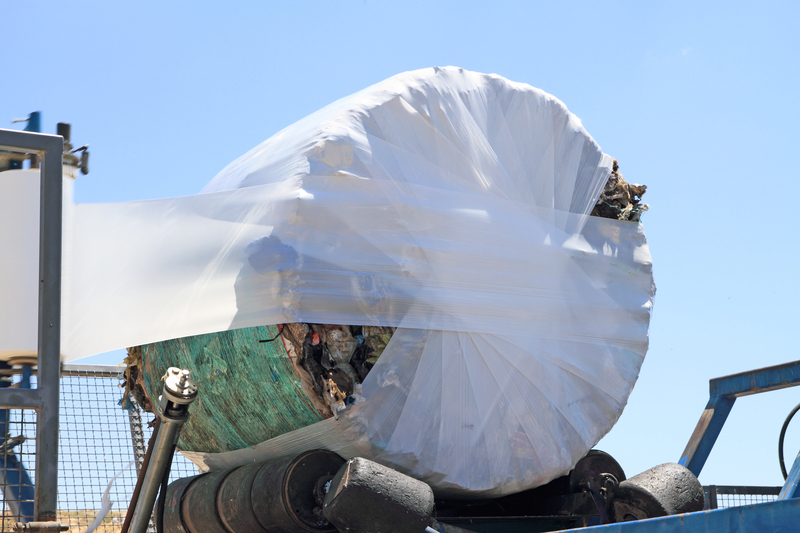 From Garbage to Glamour: Inspiring Upcycle Transformations